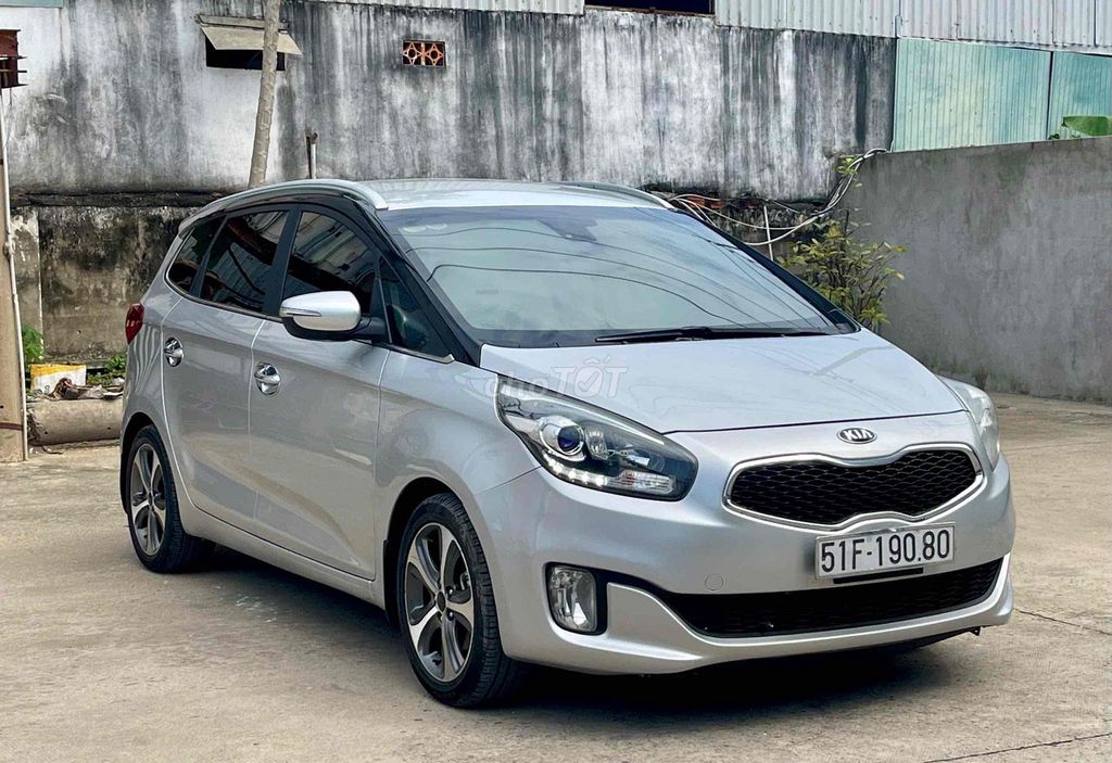 Kia Rondo Bạc 7 chỗ Số tự động. Mua bán Ô tô tại Quận Bình Tân Tp Hồ Chí Minh được đăng bởi Tài hình 14