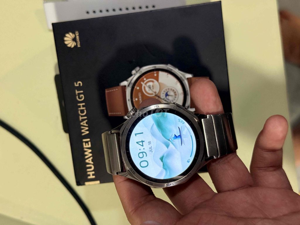 Huawei Watch GT 5 Bạc Dây thép. Mua bán Thiết bị đeo thông minh tại Quận Hai Bà Trưng Hà Nội được đăng bởi Sơn hình 1