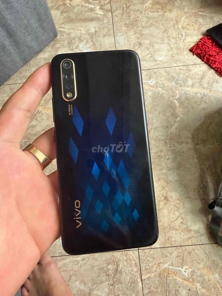 Vivo 1907 6GB/128GB Đen. Mua bán Điện thoại tại Quận Tân Bình Tp Hồ Chí Minh được đăng bởi Nguyễn Thắng Mobile hình 1