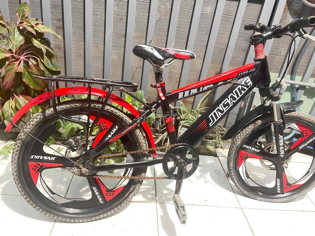 xe đạp 20”. Mua bán Xe đạp tại Thị xã Tân Uyên Bình Dương được đăng bởi Mẹ Gia Phước hình 3