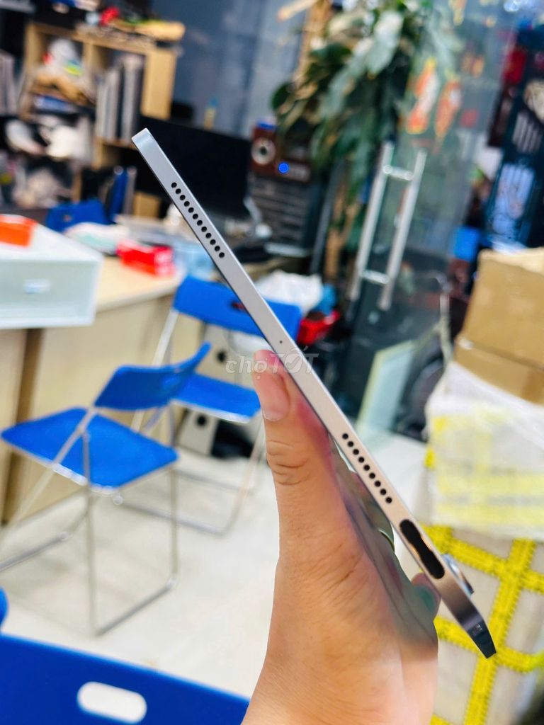 Apple iPad Air 5 M1 256GB. Mua bán Máy tính bảng tại Quận Đống Đa Hà Nội được đăng bởi Thế Hoàng hình 1