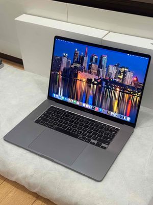 MacBook Pro 16” 2019 i9/64/1tb card 8gb màn đẹp. Mua bán Laptop tại Quận 10 Tp Hồ Chí Minh được đăng bởi Viễn Minh