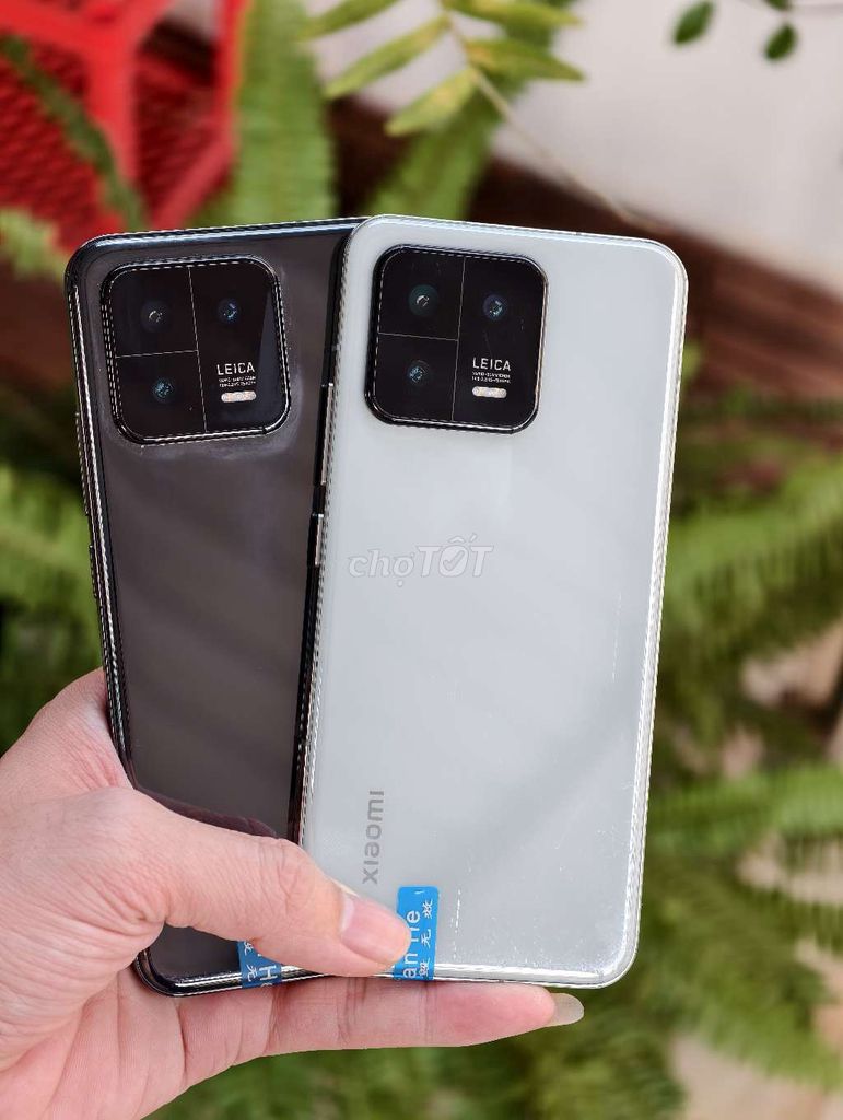 XIAOMI 13 12.256GB 
máy khá có cấn viền xíu. Mua bán Điện thoại tại Thành phố Thủ Dầu Một Bình Dương được đăng bởi XUÂN TUYỀN hình 1