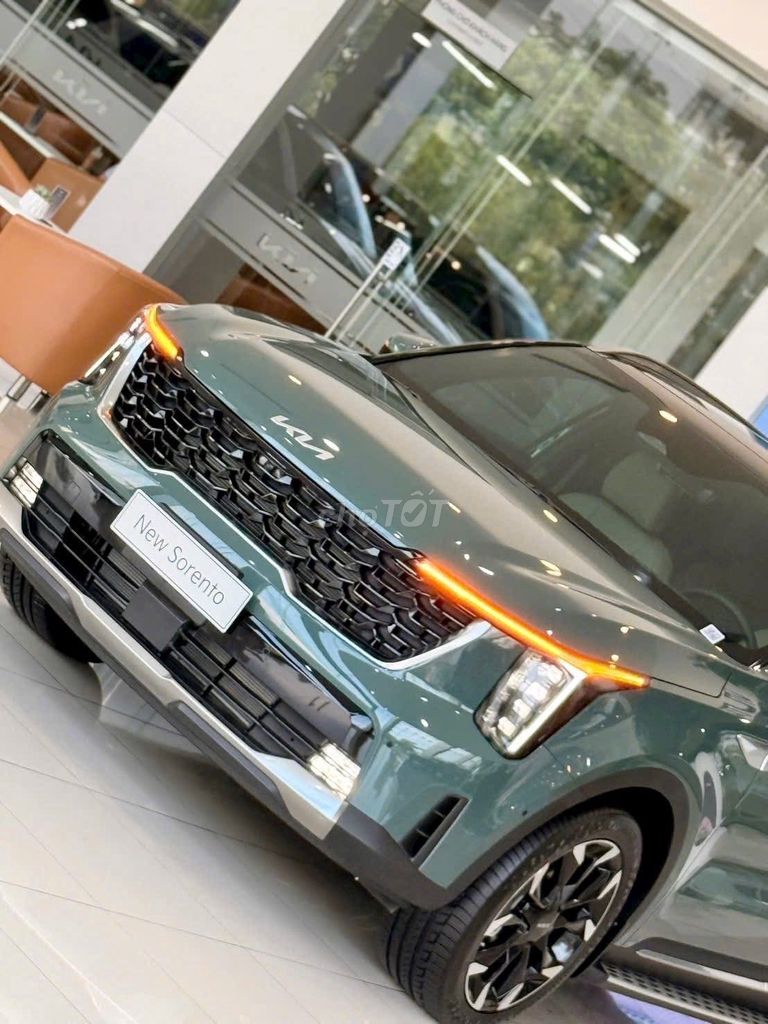 New Kia Sorento 2025,Tặng phụ kiện + Full bảo hiểm. Mua bán Ô tô tại Quận Bình Tân Tp Hồ Chí Minh được đăng bởi Trần Vinh Phát hình 4