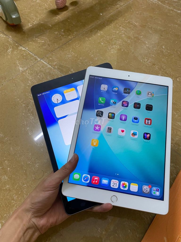 Apple iPad Gen 8 32GB WiFi Trắng. Mua bán Máy tính bảng tại Quận 1 Tp Hồ Chí Minh được đăng bởi Hội Đồ Điện Tử hình 1