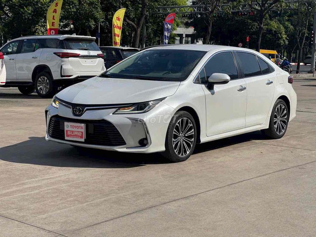 Toyota Corolla Altis 2022 1.8 V-Chính Hãng