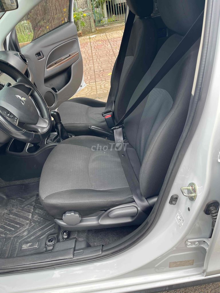 Mitsubishi Attrage 2021 1.2L CVT - 60000 km