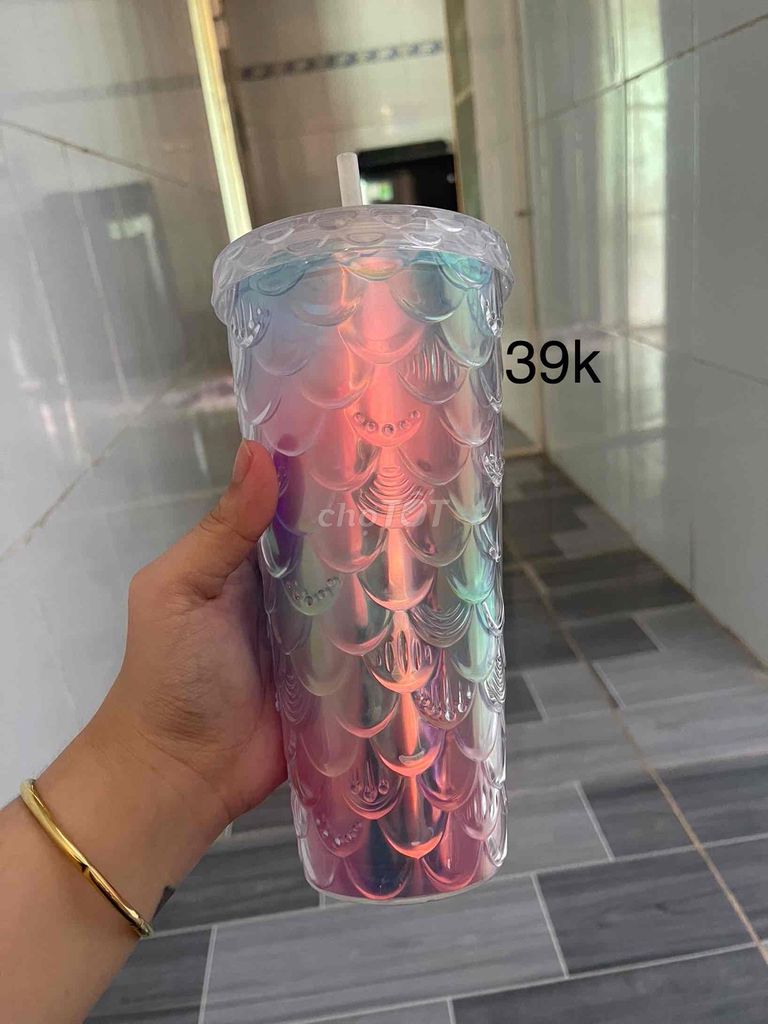 Cốc giữ nhiệt nhựa vảy cá. Mua bán Dụng cụ nhà bếp tại Thành phố Long Xuyên An Giang được đăng bởi Cẩm Vân hình 1