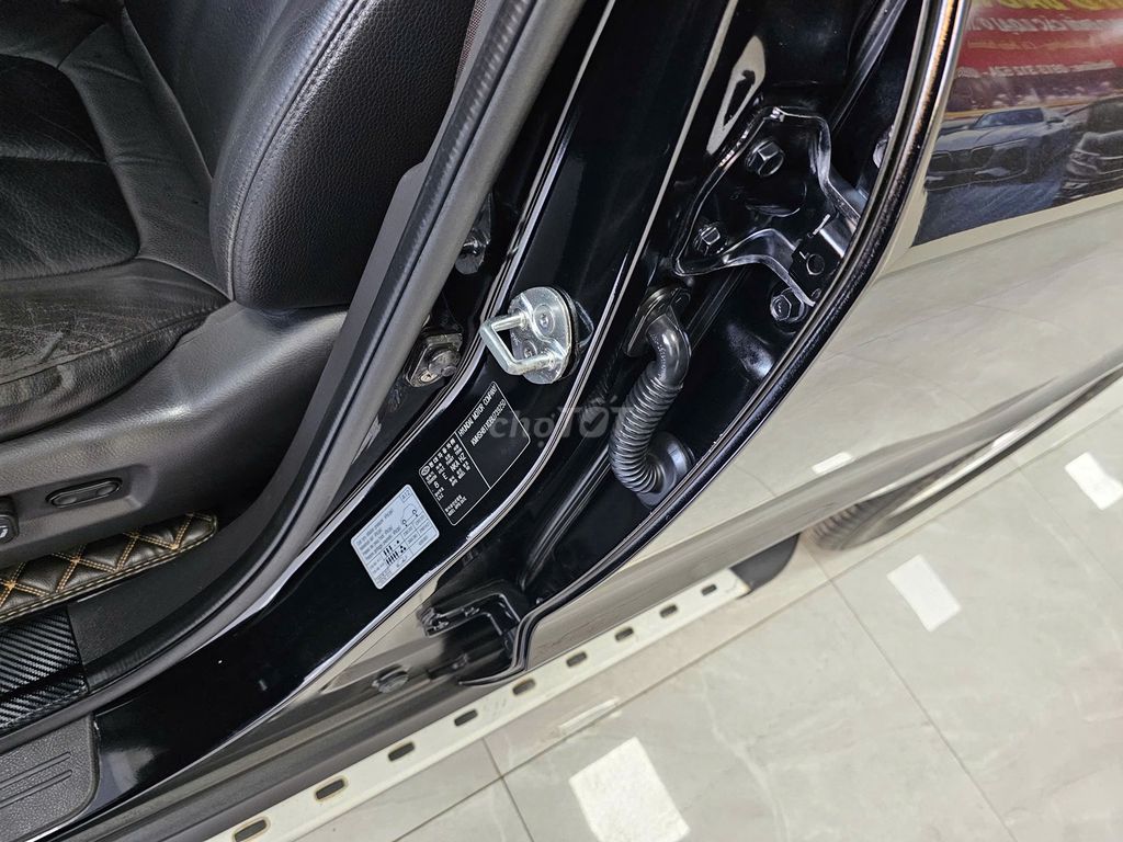 Hyundai Santafe 2.2L 4WD 2011 Full Dầu. Máy NGUYÊN. Mua bán Ô tô tại Huyện Sóc Sơn Hà Nội được đăng bởi Salon Auto Đào Hằng hình 19