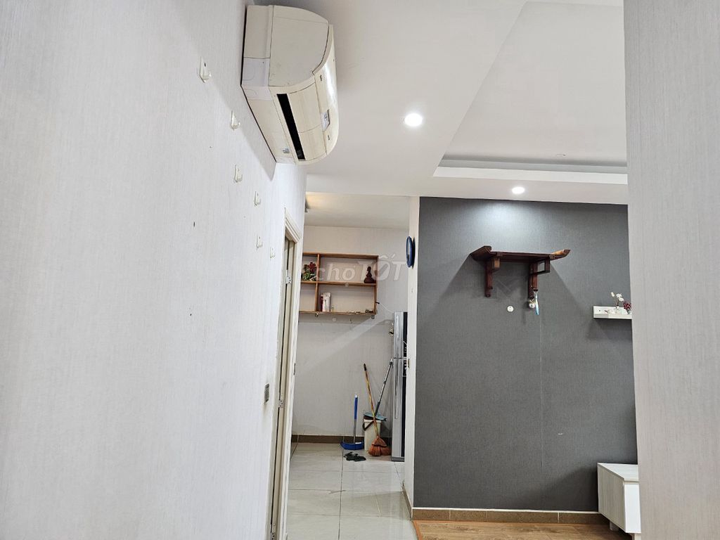 Cho thuê 85m2 2PN2WC NTCB Block cao cấp Đức Khải xem nhà liên hệ em