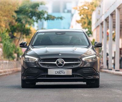 Mercedes C200 AVG Plus ĐKLĐ 2023 - 3900 km - 1 chủ. Mua bán Ô tô tại Quận 7 Tp Hồ Chí Minh được đăng bởi Thật Nguyễn LongAnh Auto