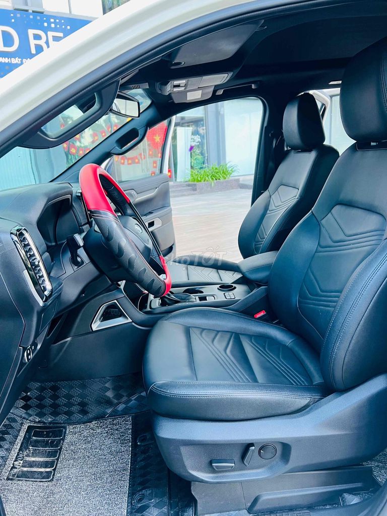 Ford Everest 2023 Titanium 2.0L 4x2 AT - 40000 km. Mua bán Ô tô tại Huyện Đan Phượng Hà Nội được đăng bởi Huy Trungg hình 7