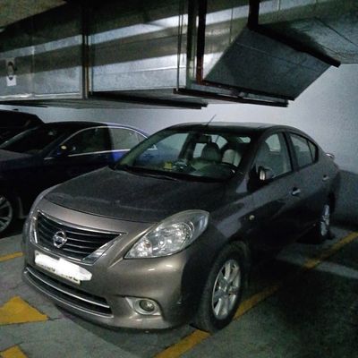 Chính chủ bán xe Nissan Sunny 2015 XV - 10000 km. Mua bán Ô tô tại Quận Cầu Giấy Hà Nội được đăng bởi Trần Gia