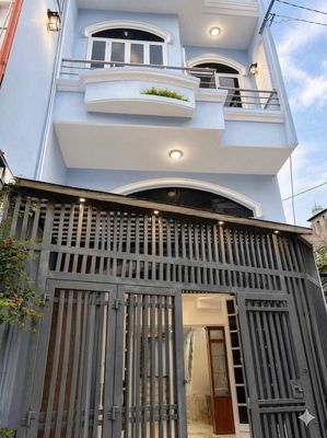 Rent · 3 bd · 40 м² · Quận Tân Phú, ул. Đường Nguyễn Sơn