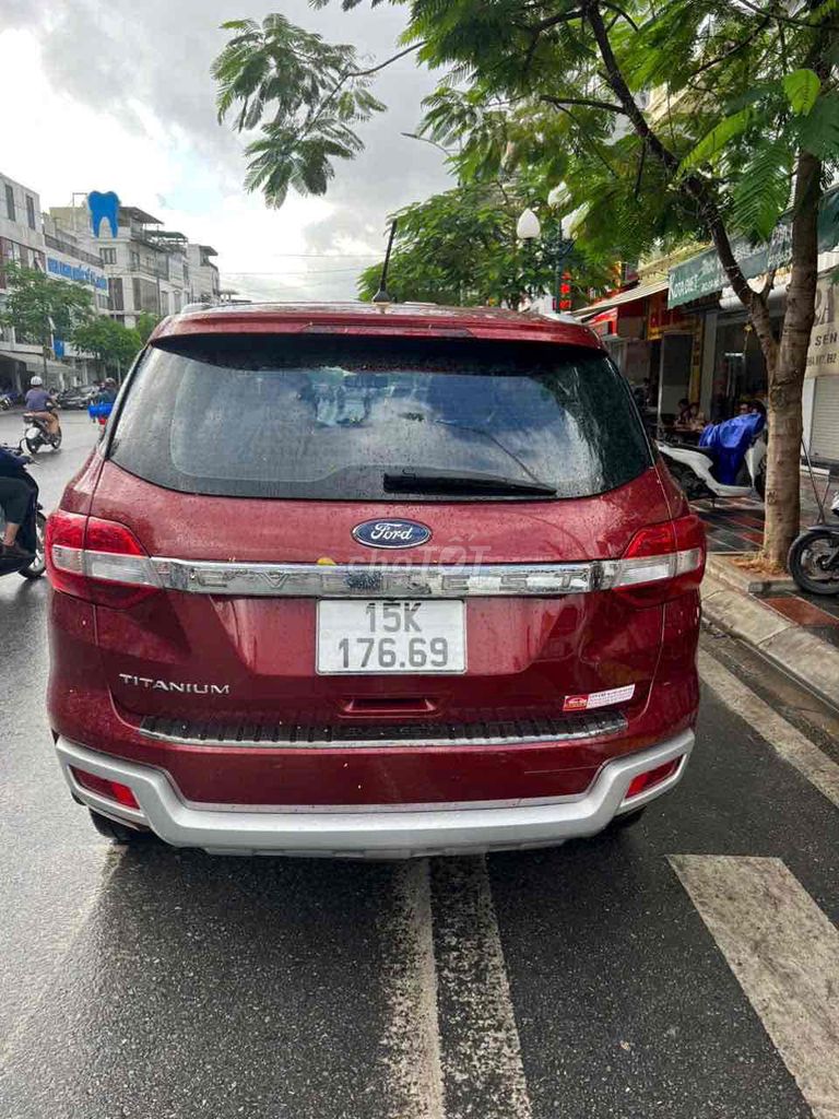 Ford Everest 2020 Titanium 2.0L AT 4x2 - 120000km. Mua bán Ô tô tại Quận Lê Chân Hải Phòng được đăng bởi Nguyễn thị thu hiền hình 4