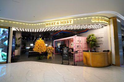 TẠP VỤ RỬA CHÉN NỮ - THISO MALL