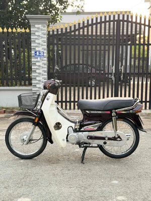 Honda Dream Thái Nâu Trắng. Mua bán Xe máy tại Huyện Củ Chi Tp Hồ Chí Minh được đăng bởi HuỳnhLâm Bổn