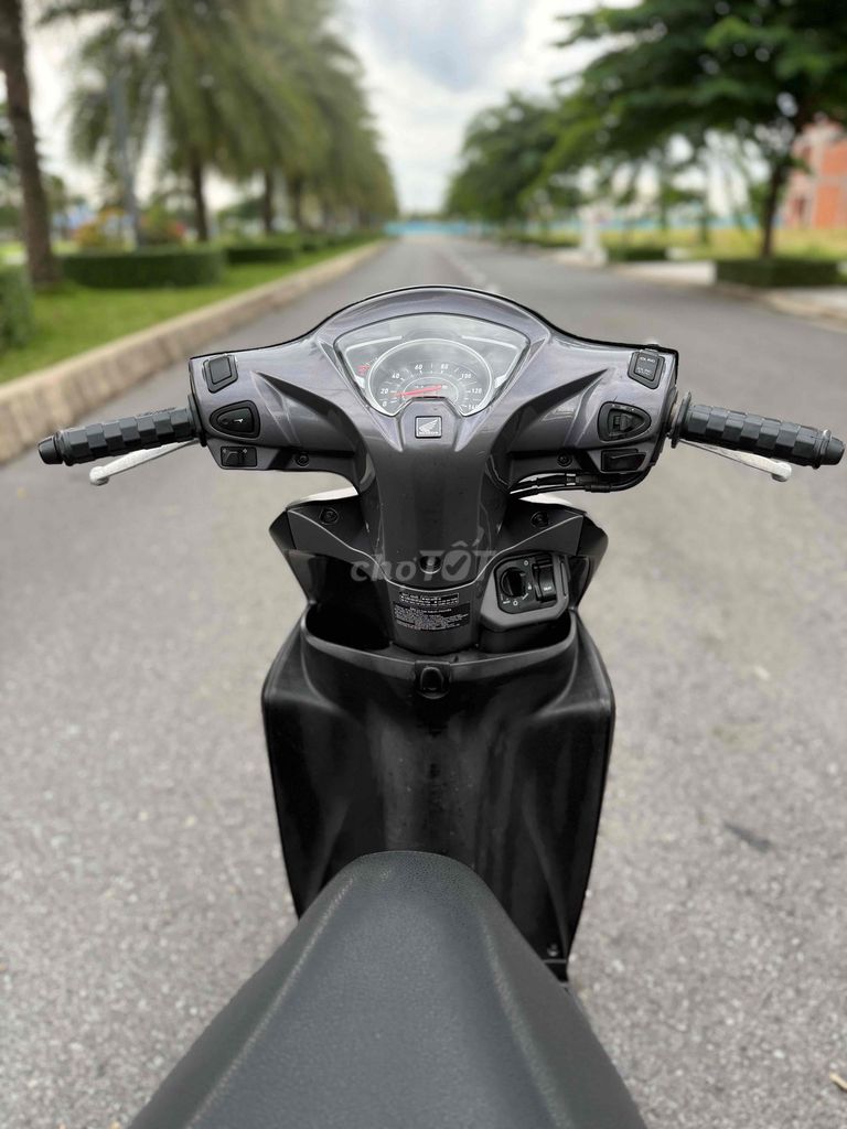 vision 2019. Mua bán Xe máy tại Huyện Bến Lức Long An được đăng bởi Xe Máy Trung Toán hình 5