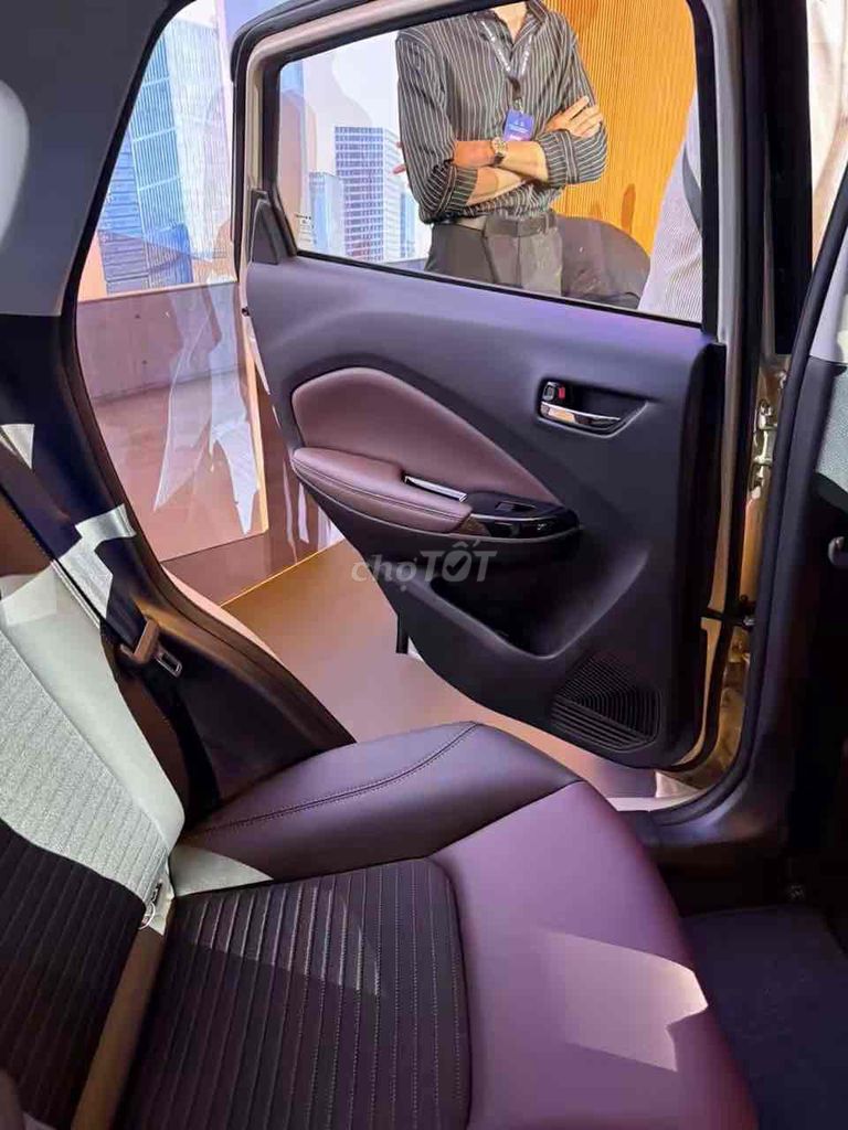 Suzuki fronx 2025 đủ màu giao ngay ưu đãi chốt sớm. Mua bán Ô tô tại Quận Tân Phú Tp Hồ Chí Minh được đăng bởi SUZUKI VIỆT LONG  hình 4