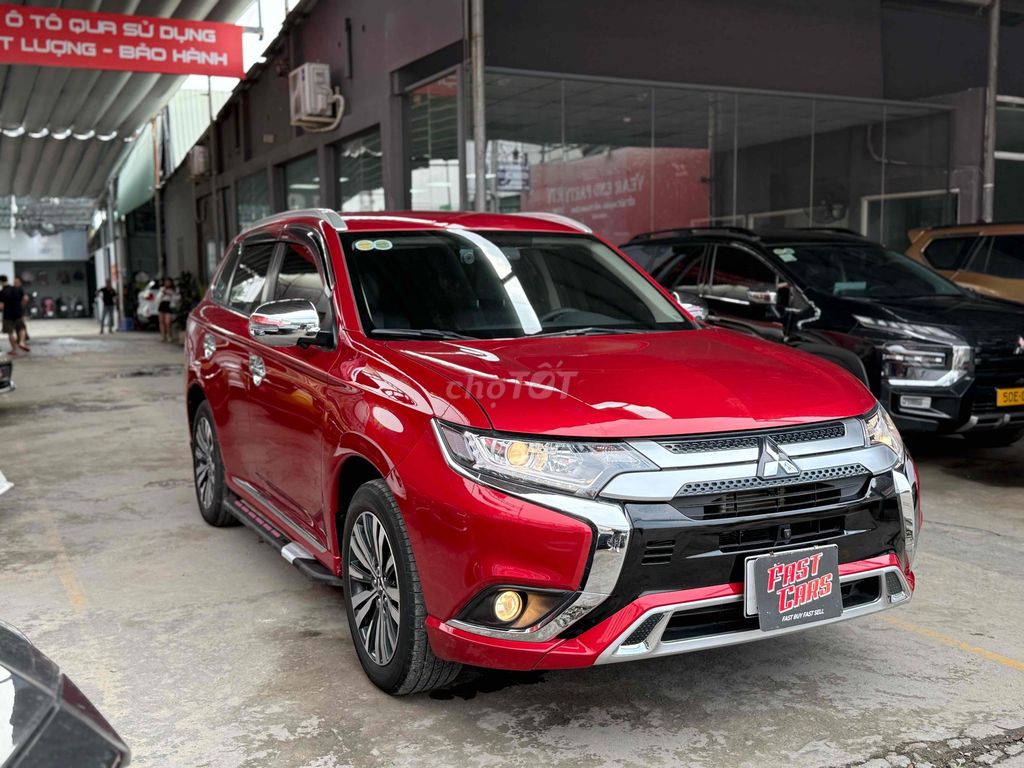 Mitsubishi Outlander 2022 2.0 CVT 25000 km một chủ. Mua bán Ô tô tại Thành phố Thủ Đức Tp Hồ Chí Minh được đăng bởi FASTCARS THÁI Ô TÔ CŨ  hình 4