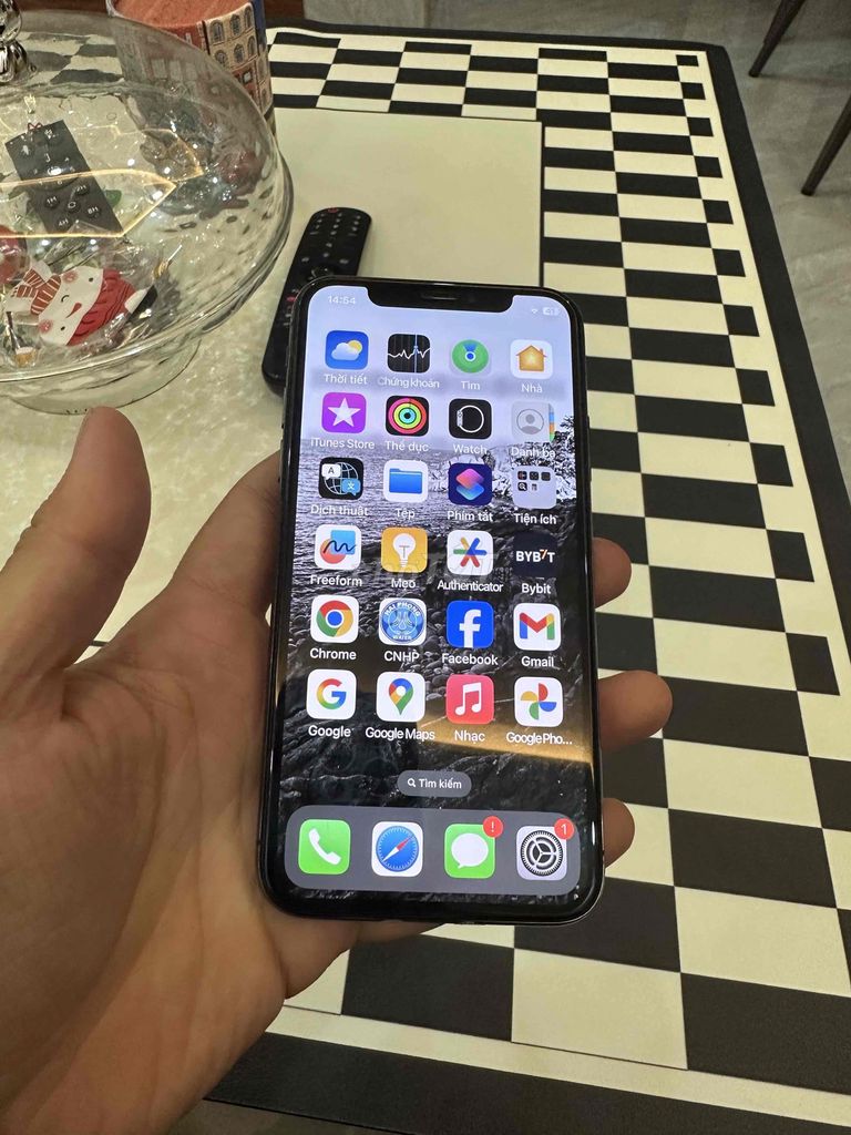 iPhone X 64GB Đen, Bản Quốc Tế. Mua bán Điện thoại tại Quận Hồng Bàng Hải Phòng được đăng bởi Hiếu Vũ hình 1