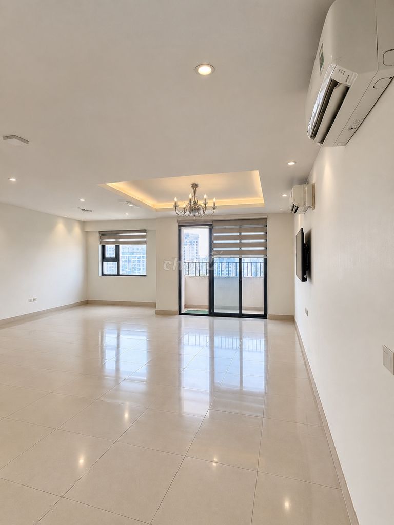 Căn hộ Trần Thái Tông – 100m² – 2PN – Slot ô tô – Thoáng Sáng – 15tr