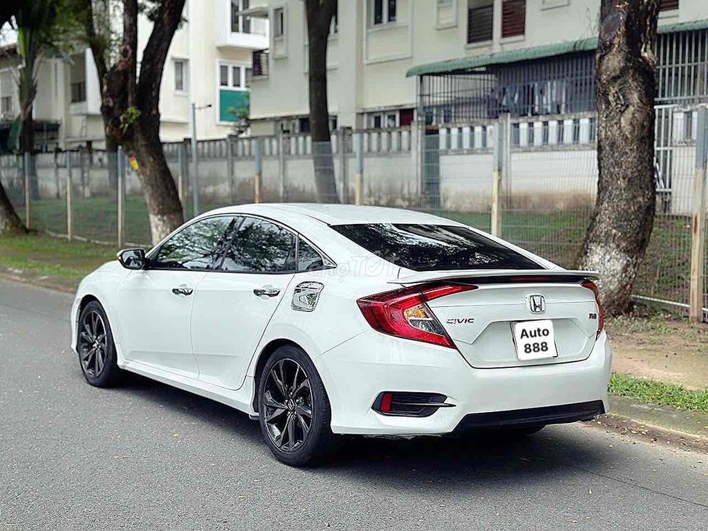 Honda Civic 2019 1.5 Turbo RS - 72000 km. Mua bán Ô tô tại Huyện Hóc Môn Tp Hồ Chí Minh được đăng bởi Lekhang210898 hình 4