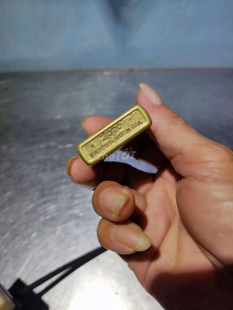 Bật lửa Zippo Đồng Mỹ Cổ điển