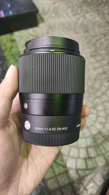 Lens sony sigma 30f1.4