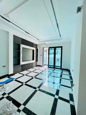 LÁNG HẠ - DT 30m2,  6 TẦNG, MT 3.8m, ĐƯỜNG TRUNG TÂM,  THANG MÁY, SĐCC