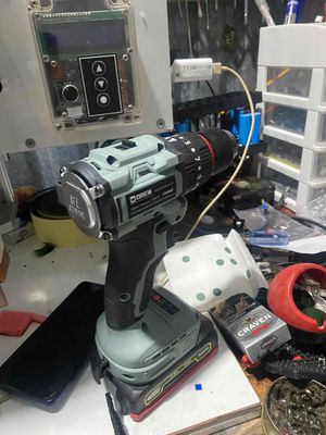 khoan pin 18v10ly.cấp trược có búa.. Mua bán Đồ chuyên dụng, Giống nuôi trồng tại Thị xã An Khê Gia Lai được đăng bởi Đạt Tony