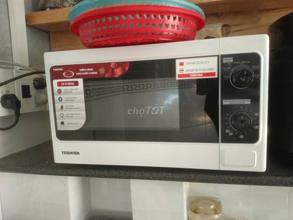 Lò vi sóng Toshiba Trắng. Mua bán Bếp, lò, đồ điện nhà bếp tại Quận Cái Răng Cần Thơ được đăng bởi Nhan IT hình 1