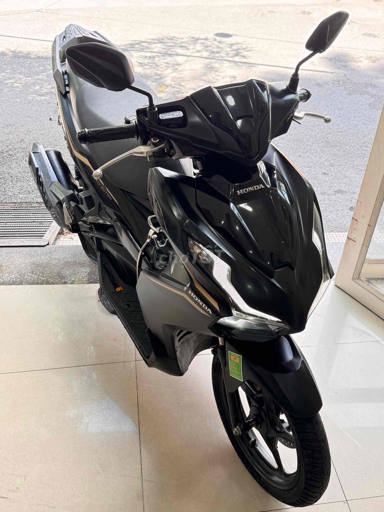 Air Blade 125 Fi матовый черный спецверсия 2021, Smartkey, госномер Хошимина