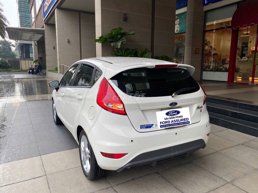 Ford Fiesta 2013 5 cửa 59.800 km - 1 chủ từ đầu. Mua bán Ô tô tại Quận Tân Bình Tp Hồ Chí Minh được đăng bởi Mr Hoài SÀI GÒN FORD  hình 3