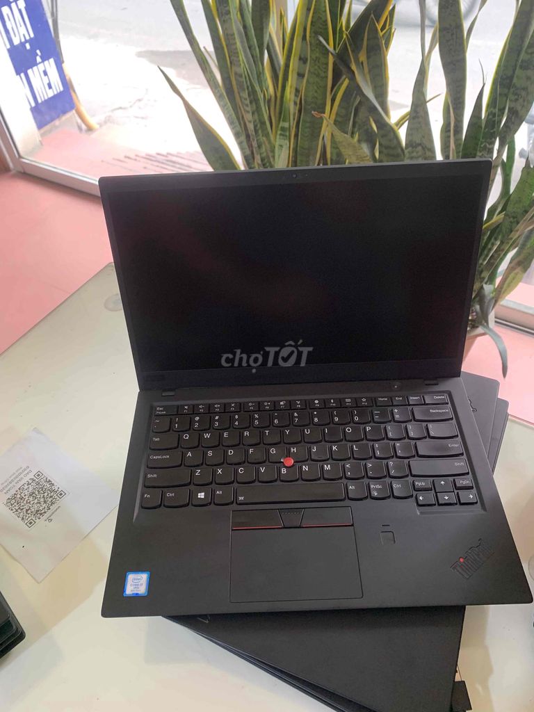 Thanh lý lô thinkpad x1 gen 6 i7 8660u/16g/256g