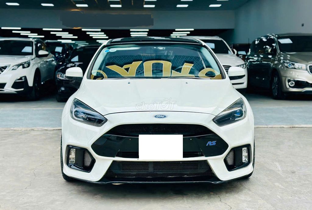 Ford Focus 2019 1.5L Ecoobost Hatchback - 62k km.